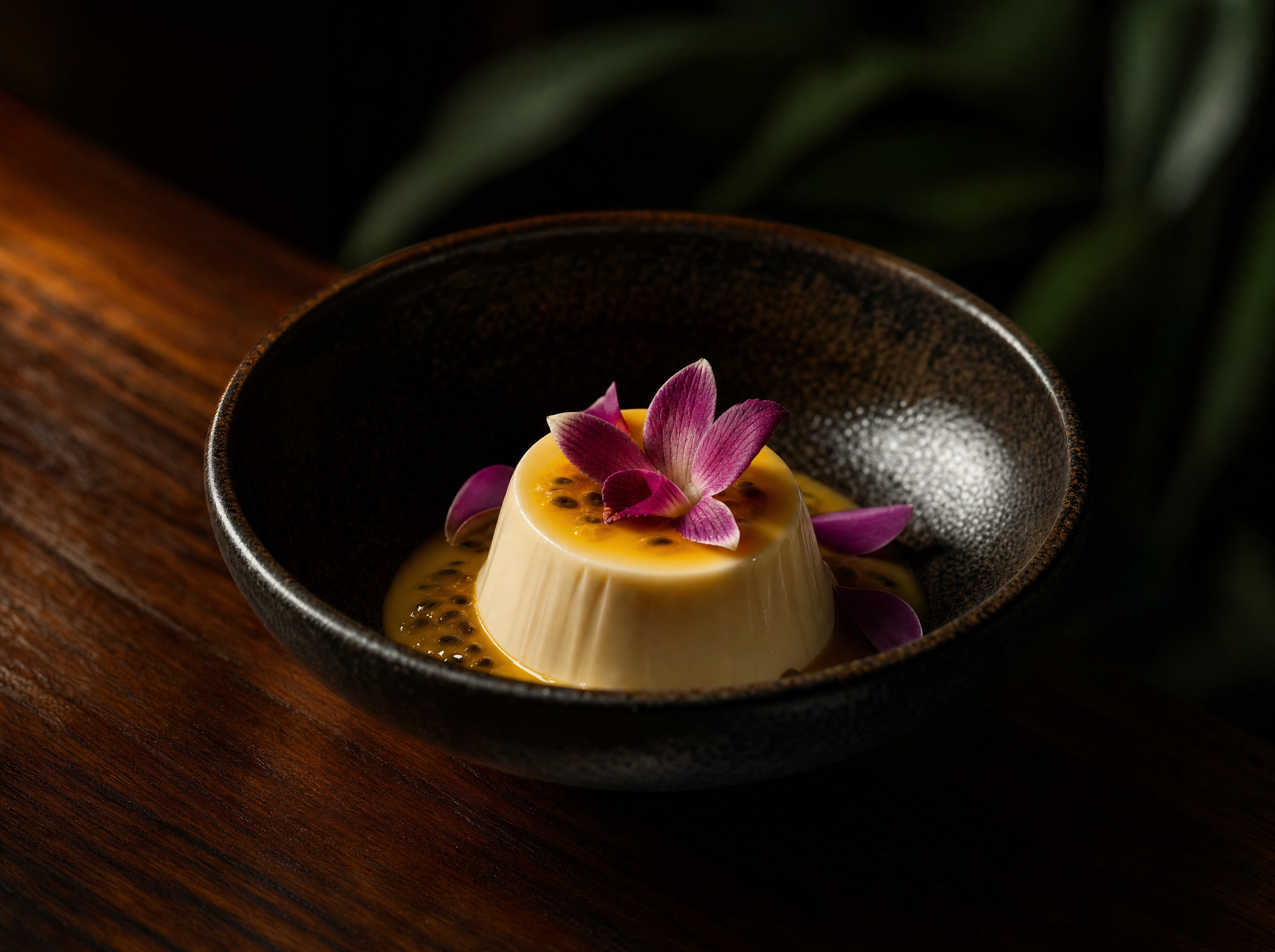 Panna cotta jasmin et coulis de fruit de la passion